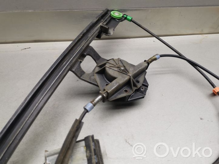 Volkswagen Golf III Front door manual window regulator 1H0837401