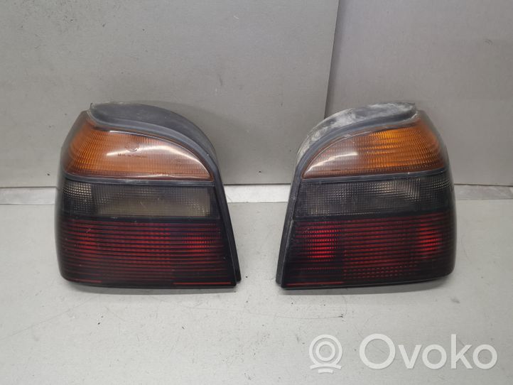 Volkswagen Golf III Set di luci posteriori 1H6945111