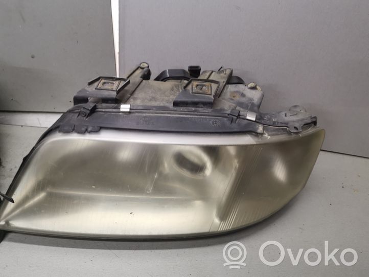 Audi A6 S6 C5 4B Lot de 2 lampes frontales / phare 