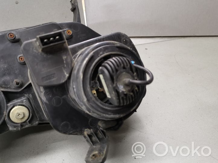 Geely Otaka Lampa przednia 