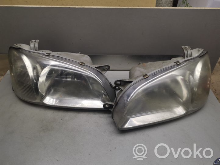 KIA Carnival Headlights/headlamps set 