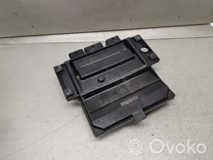 Nissan Almera N16 Engine control unit/module 8200275911