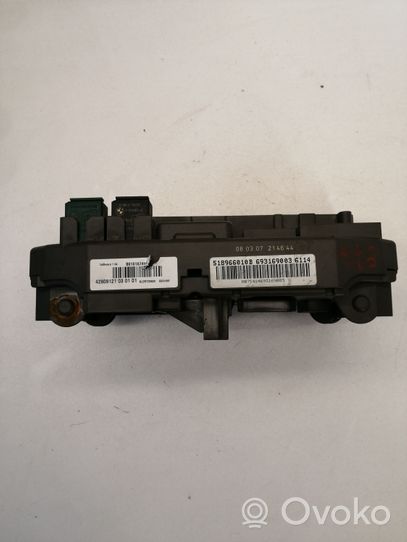 BMW X5 E70 Module de fusibles 518966010B