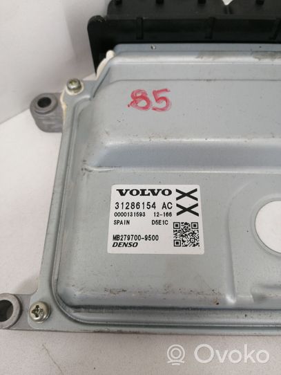 Volvo XC60 Блок управления двигателя 31286154