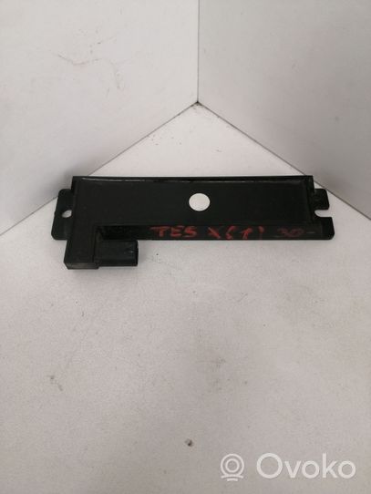 Tesla Model X Radion pystyantenni 104313000B