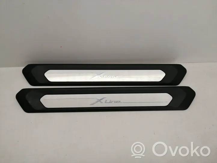 BMW X3 G01 Rivestimento anteriore minigonna laterale 7410012