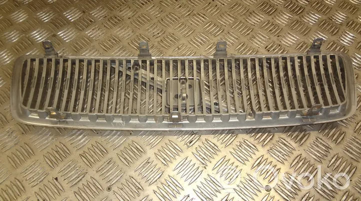 Volvo XC70 Grille de calandre avant 