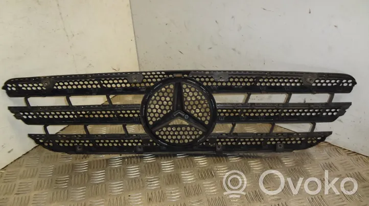 Mercedes-Benz ML W163 Grille de calandre avant 