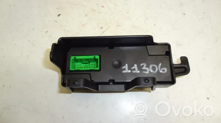 Volvo S60 Module d'éclairage LCM 89902246