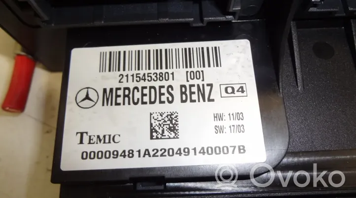 Mercedes-Benz E W211 Skrzynka bezpieczników / Komplet 