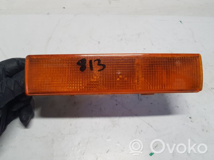 Ford Sierra Indicatore di direzione paraurti anteriore 83BG13368AA