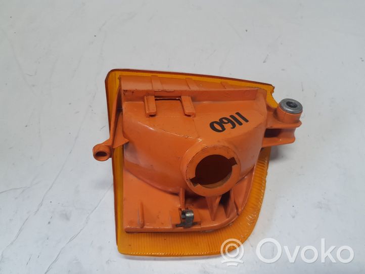 Ford Escort Indicatore di direzione anteriore 20294122D