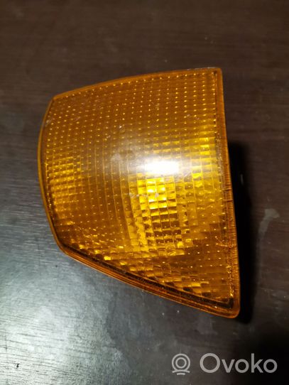 BMW 7 E32 Front indicator light 42744R6