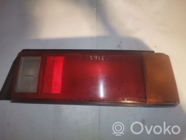 Fiat Uno Luci posteriori 0438308