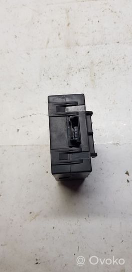 Mercedes-Benz C W203 Boîtier module alarme A2118209126