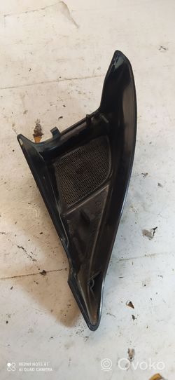 Volvo V50 Grilles/couvercle de haut-parleur latéral 8679628