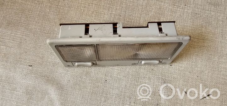 Volkswagen Golf III Illuminazione sedili anteriori 357947111C