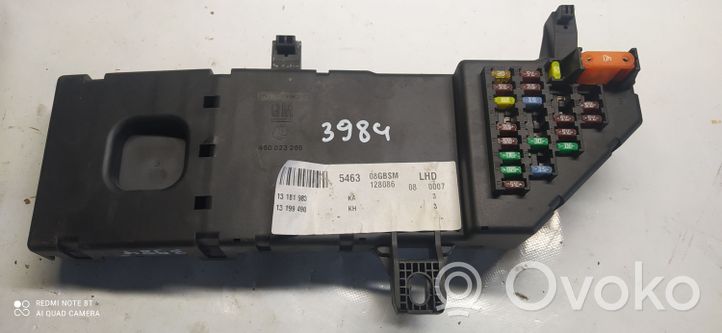 Opel Vectra C Module de fusibles 518721204