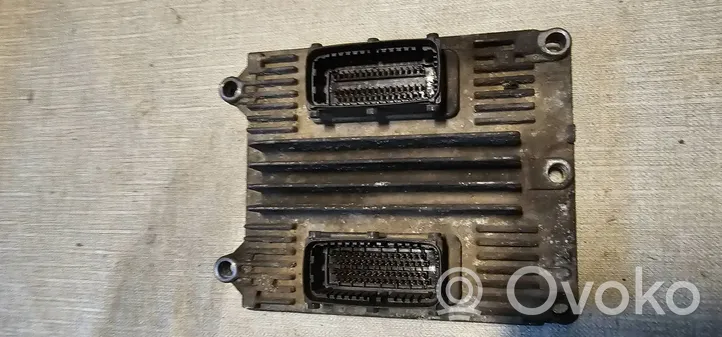 Opel Vectra C Sterownik / Moduł ECU 12210443