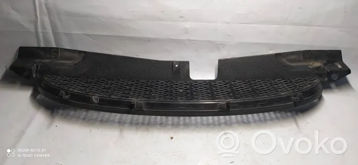 Chevrolet Aveo Maskownica / Grill / Atrapa górna chłodnicy 96492235