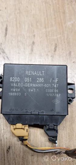Renault Espace -  Grand espace IV Unité de commande, module PDC aide au stationnement 8200051286