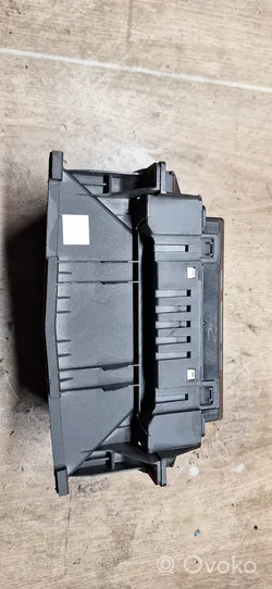 Opel Vectra C Monitori/näyttö/pieni näyttö 317099190