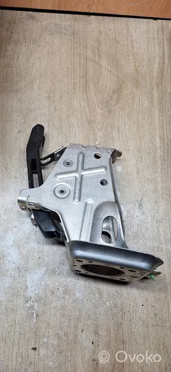 Volkswagen Golf V Brake pedal 1K1721057AD