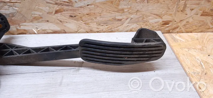 Volvo S60 Accelerator throttle pedal 30683514