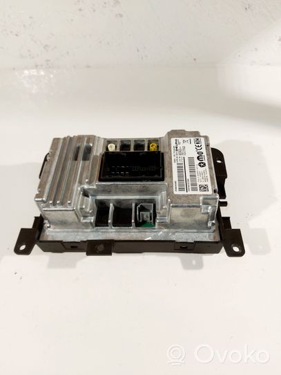 Chrysler Pacifica Pantalla del monitor frontal A53735011903624