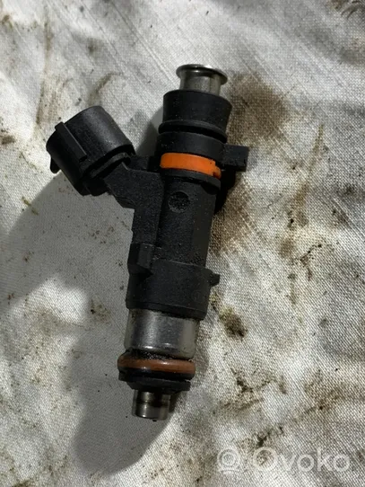 Nissan Micra Injecteur de carburant 166004X200