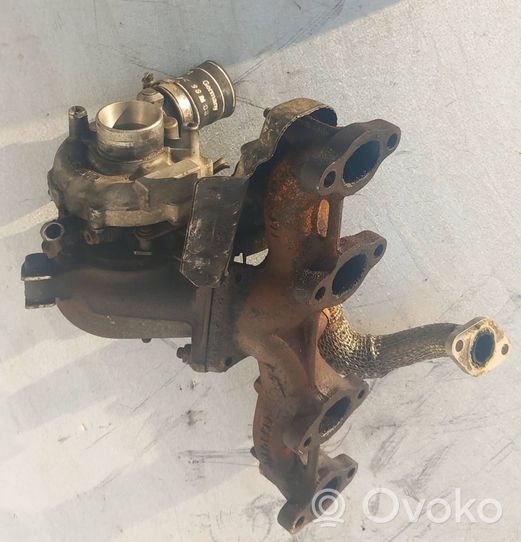 Volkswagen PASSAT B4 Turbine 028145702D