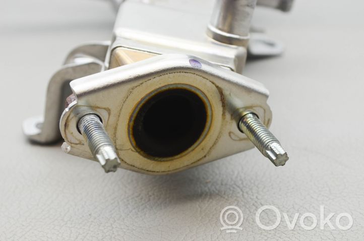 Toyota Prius (XW30) EGR-venttiili/lauhdutin 2560137010