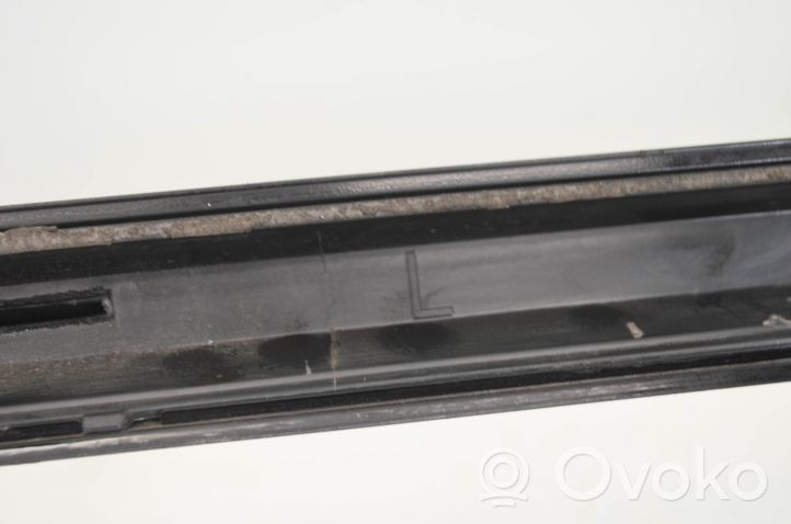 Audi A4 S4 B9 Sill 8W0853931