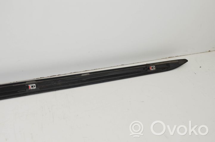 Audi A4 S4 B9 Sill 8W0853931