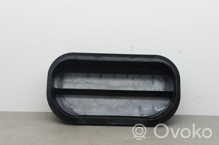 Audi A5 Ventilācijas režģis 6R0819465A