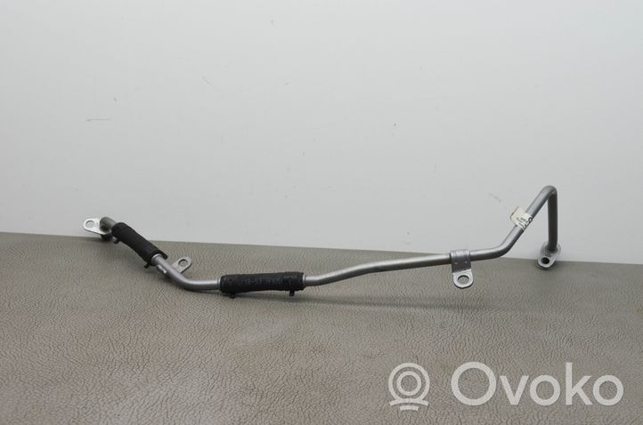 Audi Q7 4M Tubo flessibile mandata olio del turbocompressore turbo 057145825F