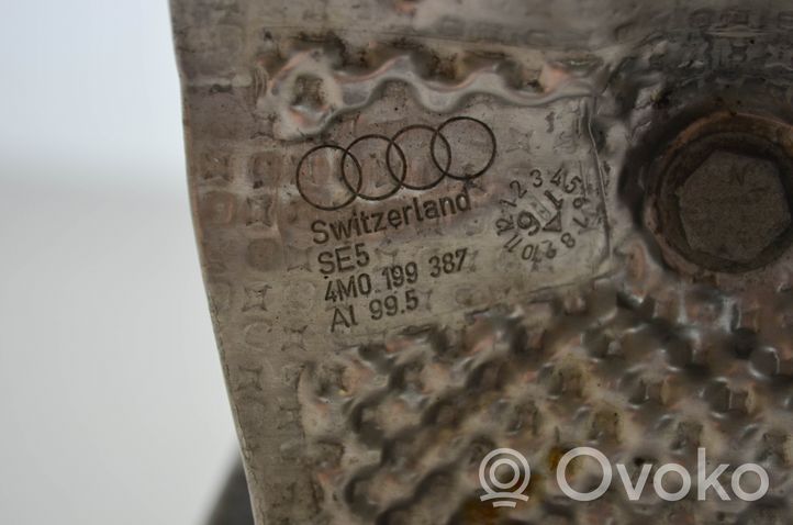 Audi A4 S4 B9 Łapa / Mocowanie silnika 8W0199307H