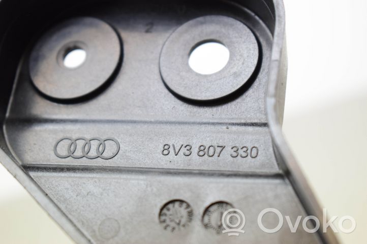 Audi A3 S3 8V Uchwyt / Mocowanie zderzaka tylnego 8V3807330