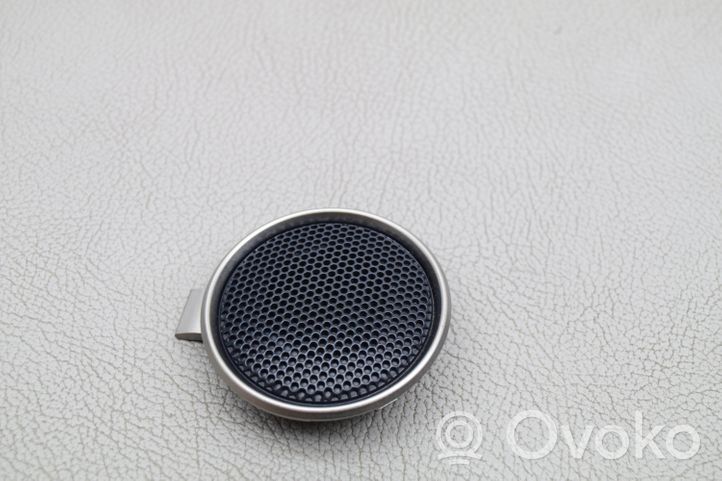 Lexus NX Cache enceinte centrale 67661X1B05