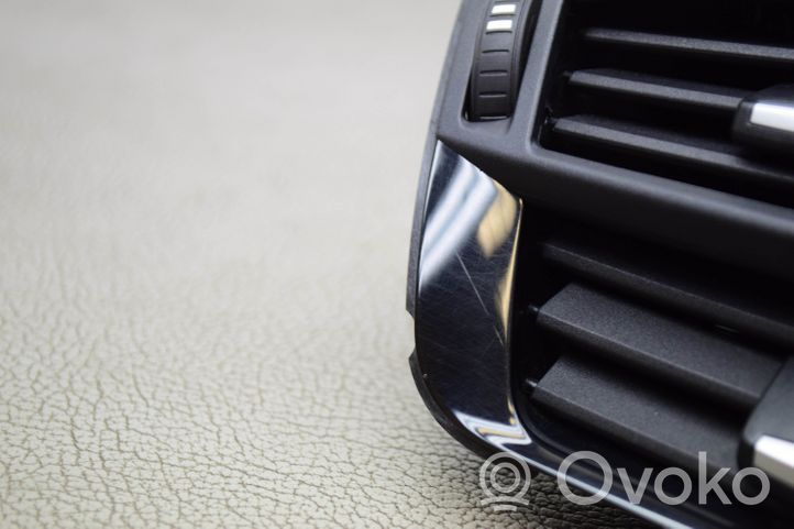 BMW X5 F15 Copertura griglia di ventilazione cruscotto 9252927