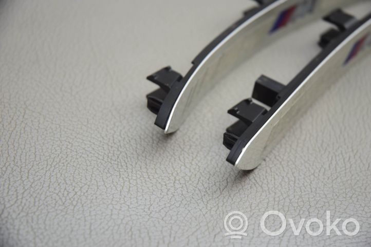 BMW X6M G06 F96 Muu kynnyksen/pilarin verhoiluelementti 8072328