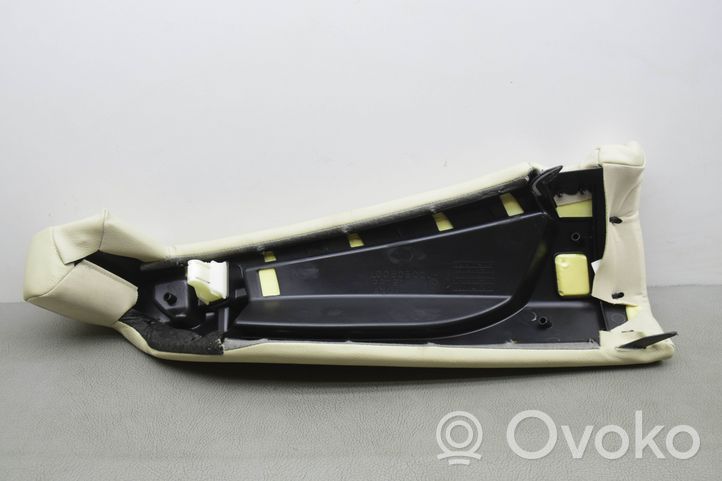 BMW X5 E70 Cornice di rivestimento della regolazione del sedile della portiera anteriore L0080900