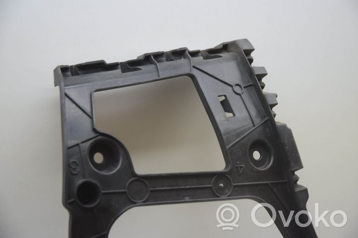 Audi Q7 4M Staffa angolare del supporto di montaggio del paraurti 4M0807453A