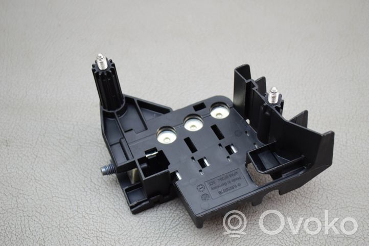 Porsche Macan Current control relay 95B937517B