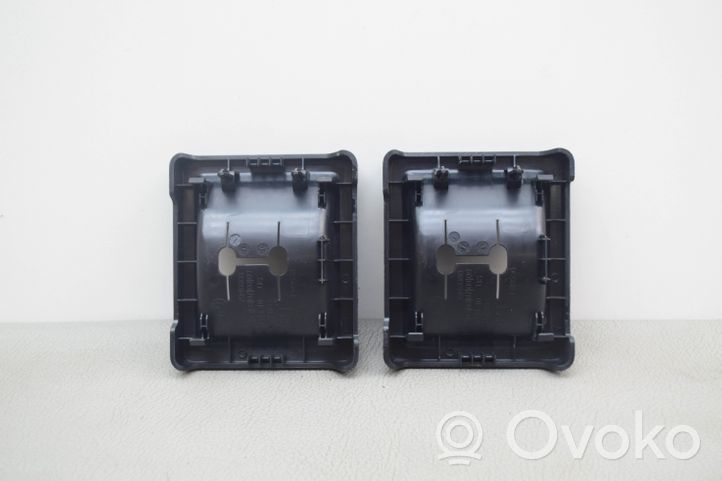 BMW X6M G06 F96 Garniture latérale de console centrale arrière 7946608