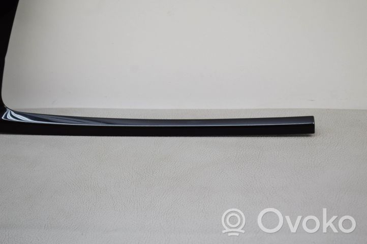 BMW X3 G01 Rivestimento modanatura del vetro della portiera posteriore 7410074