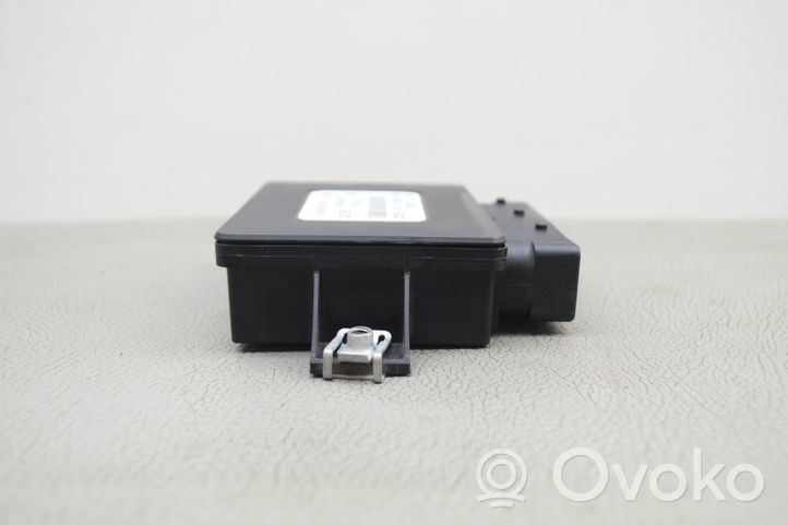 Mercedes-Benz B W246 W242 Takajarrun EMF-ohjainlaite/moduuli A1669002700