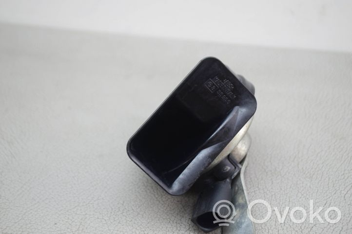 Mercedes-Benz B W246 W242 Horn signal A046522