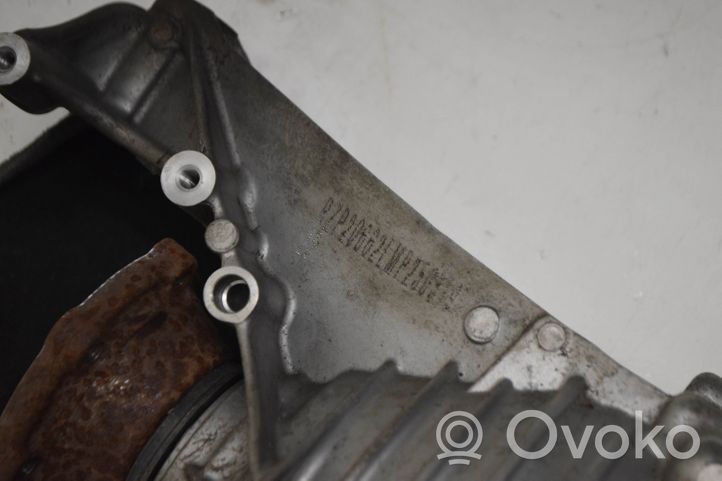 Audi Q7 4M Takatasauspyörästö M0027186