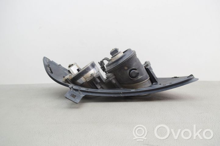 Mercedes-Benz B W246 W242 Etusumuvalo A2468850522